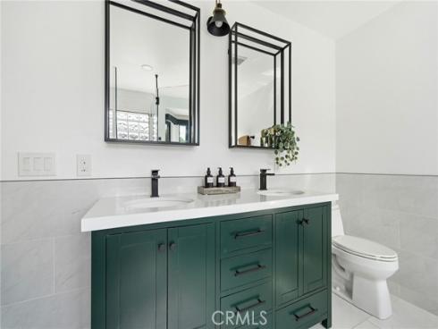 3000 Country Club Drive, Costa Mesa, CA