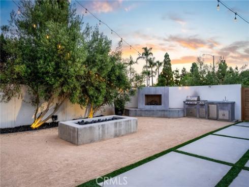 3000 Country Club Drive, Costa Mesa, CA