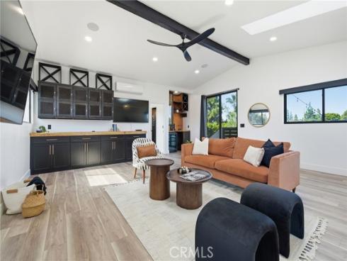 3000 Country Club Drive, Costa Mesa, CA