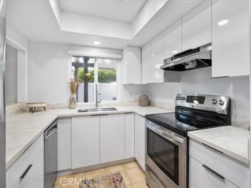 911 Van Ness Court, Costa Mesa, CA
