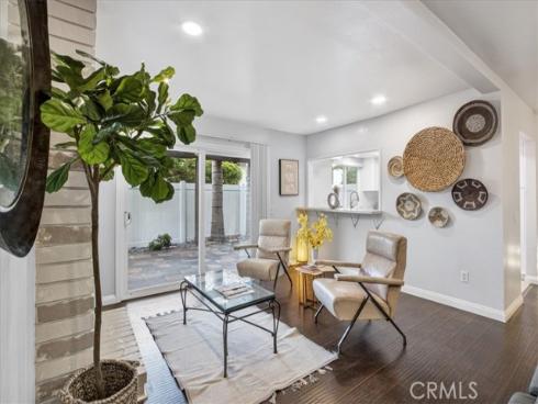 911 Van Ness Court, Costa Mesa, CA