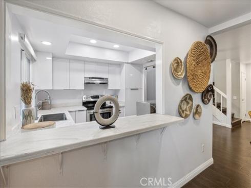 911 Van Ness Court, Costa Mesa, CA