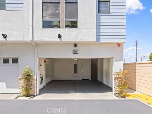 645 W 17th , Costa Mesa, CA