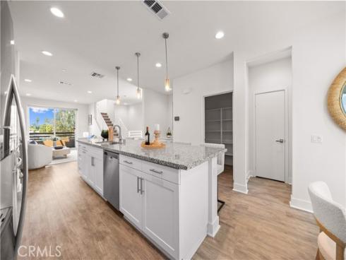 645 W 17th , Costa Mesa, CA