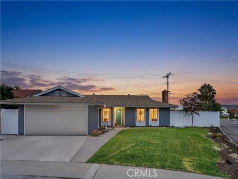 1566 Corsica Place , Costa Mesa, CA