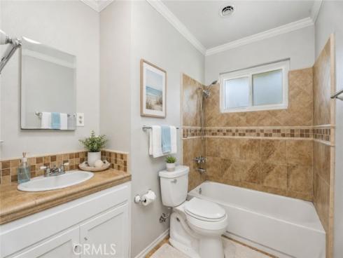 1566 Corsica Place , Costa Mesa, CA