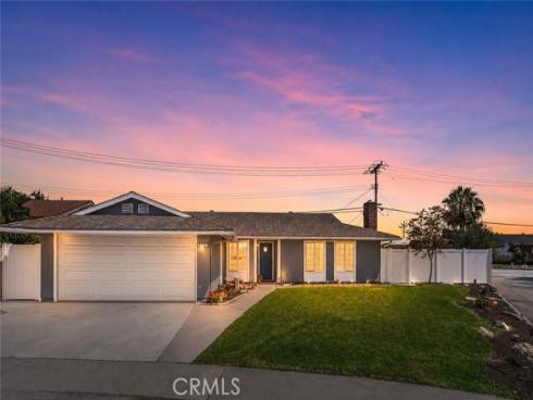 1566 Corsica Place , Costa Mesa, CA