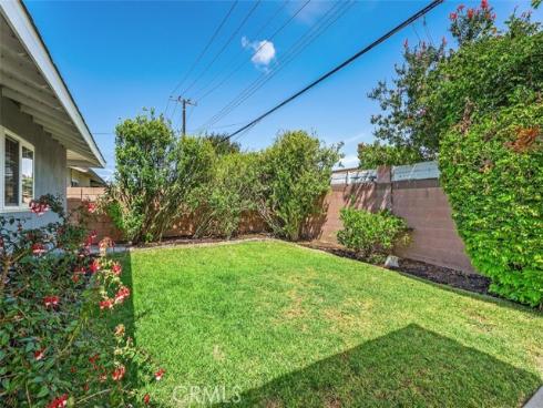 1566 Corsica Place , Costa Mesa, CA