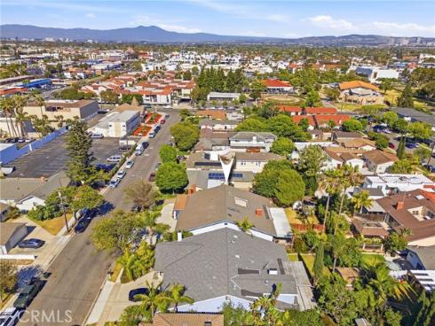 635  Plumer  , Costa Mesa, CA