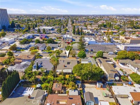 635  Plumer  , Costa Mesa, CA