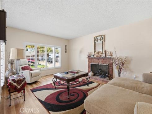 635  Plumer  , Costa Mesa, CA