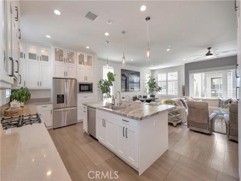 2105 Two Harbors Circle, Costa Mesa, CA