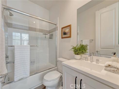 2105 Two Harbors Circle, Costa Mesa, CA