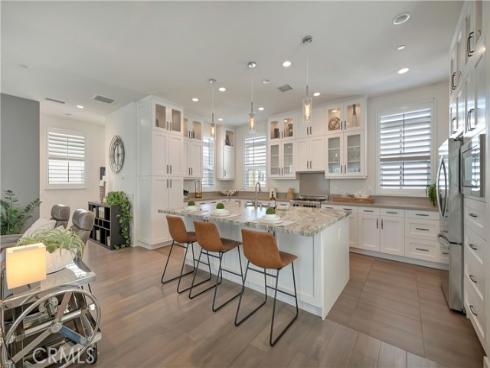 2105 Two Harbors Circle, Costa Mesa, CA