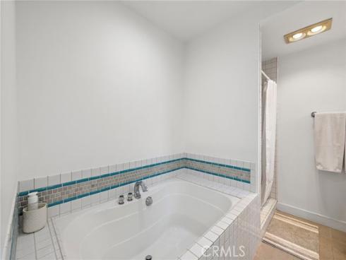 2435  Marseilles   Way, Costa Mesa, CA