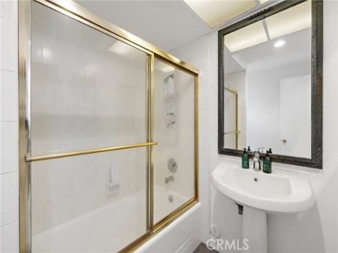 2435  Marseilles   Way, Costa Mesa, CA