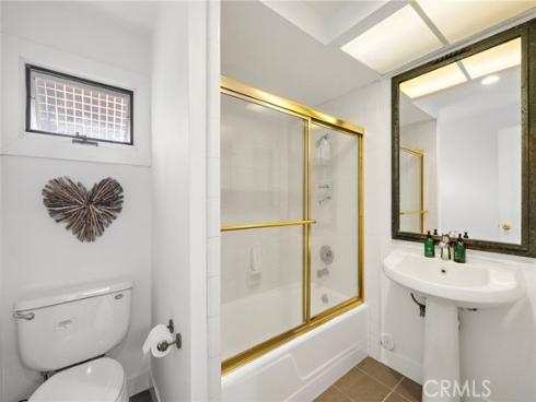 2435  Marseilles   Way, Costa Mesa, CA