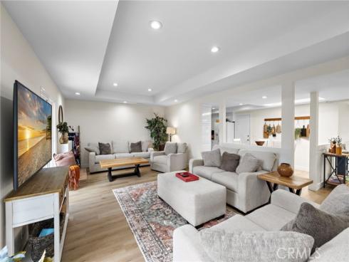 2435  Marseilles   Way, Costa Mesa, CA