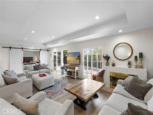 2435  Marseilles   Way, Costa Mesa, CA