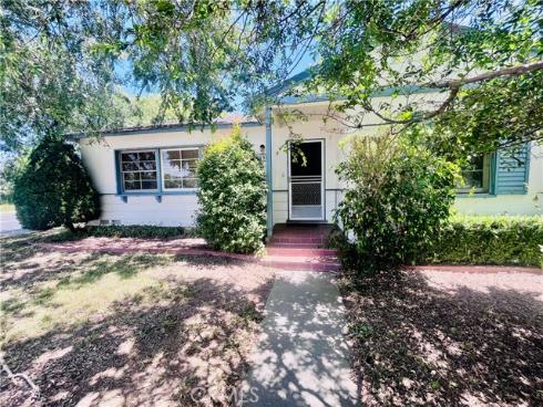 2698 Redlands Drive
