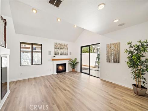 2168 Kristin , Costa Mesa, CA