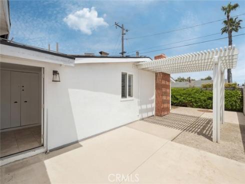 300 Esther Street, Costa Mesa, CA