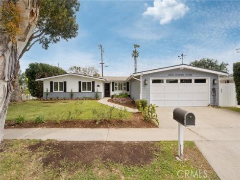 300 Esther Street, Costa Mesa, CA