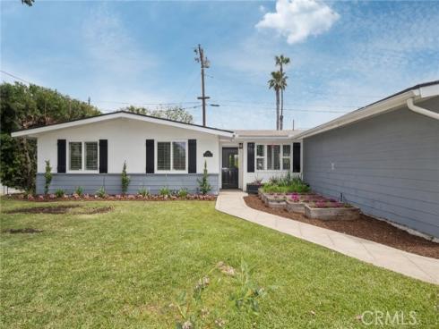 300 Esther Street, Costa Mesa, CA
