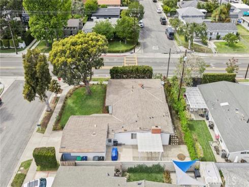300 Esther Street, Costa Mesa, CA