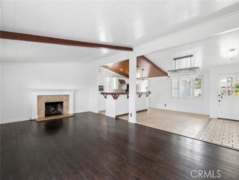 300 Esther Street, Costa Mesa, CA