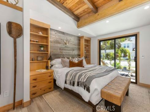252 Walnut , Costa Mesa, CA