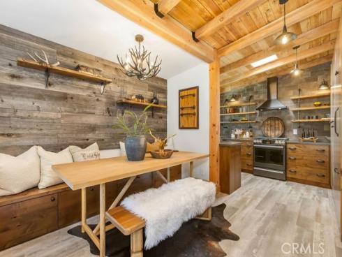 252 Walnut , Costa Mesa, CA