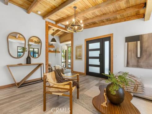 252 Walnut , Costa Mesa, CA