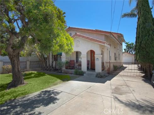2094 Orange Avenue, Costa Mesa, CA
