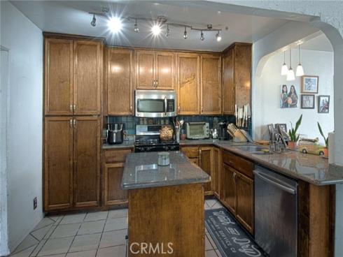 2094 Orange Avenue, Costa Mesa, CA