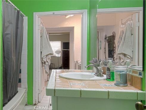 2094 Orange Avenue, Costa Mesa, CA