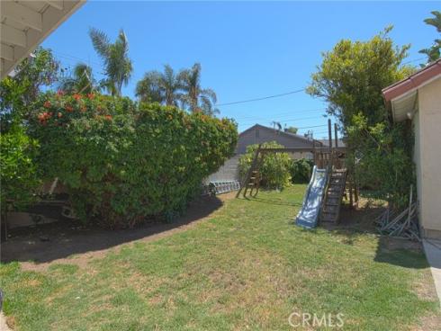 2094 Orange Avenue, Costa Mesa, CA