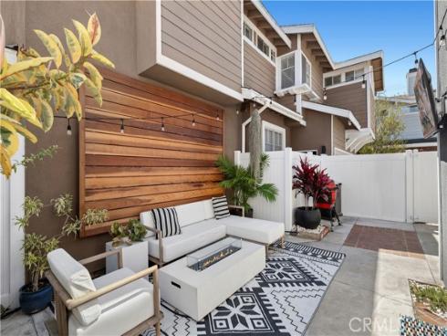 132 E 23rd Street, Costa Mesa, CA