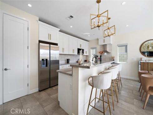 2573 Elden D Avenue, Costa Mesa, CA