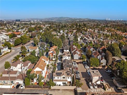 2573 Elden D Avenue, Costa Mesa, CA