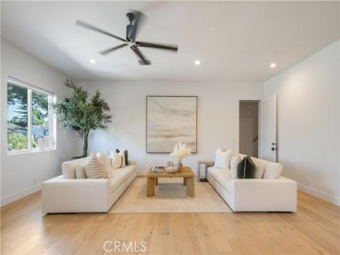 333 Mesa Drive, Costa Mesa, CA