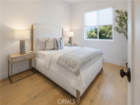 333 Mesa Drive, Costa Mesa, CA