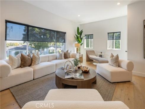333 Mesa Drive, Costa Mesa, CA