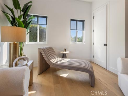 333 Mesa Drive, Costa Mesa, CA