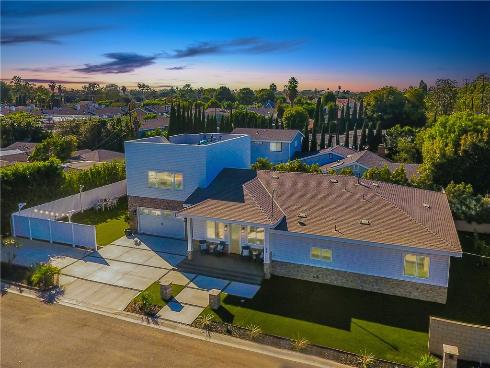 333 Mesa Drive, Costa Mesa, CA