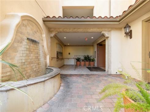 401 Bernard 409 Street, Costa Mesa, CA