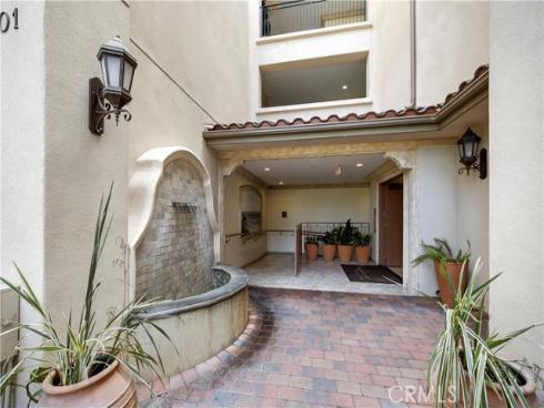 401 Bernard 409 Street, Costa Mesa, CA