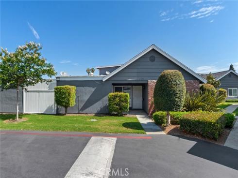 2408  Saratoga   Way, Costa Mesa, CA