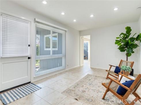 2408  Saratoga   Way, Costa Mesa, CA