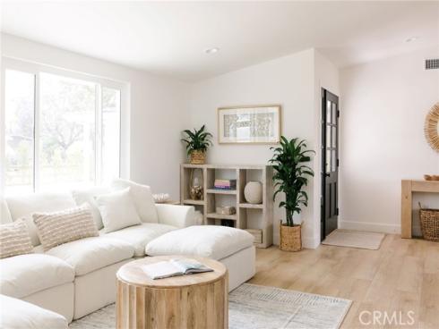 2323  Cornell  , Costa Mesa, CA